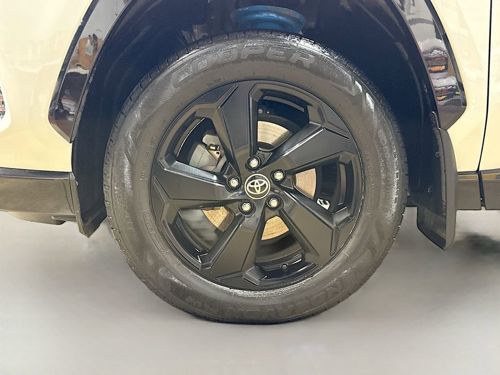 2021 Toyota RAV4 Hybrid XSE