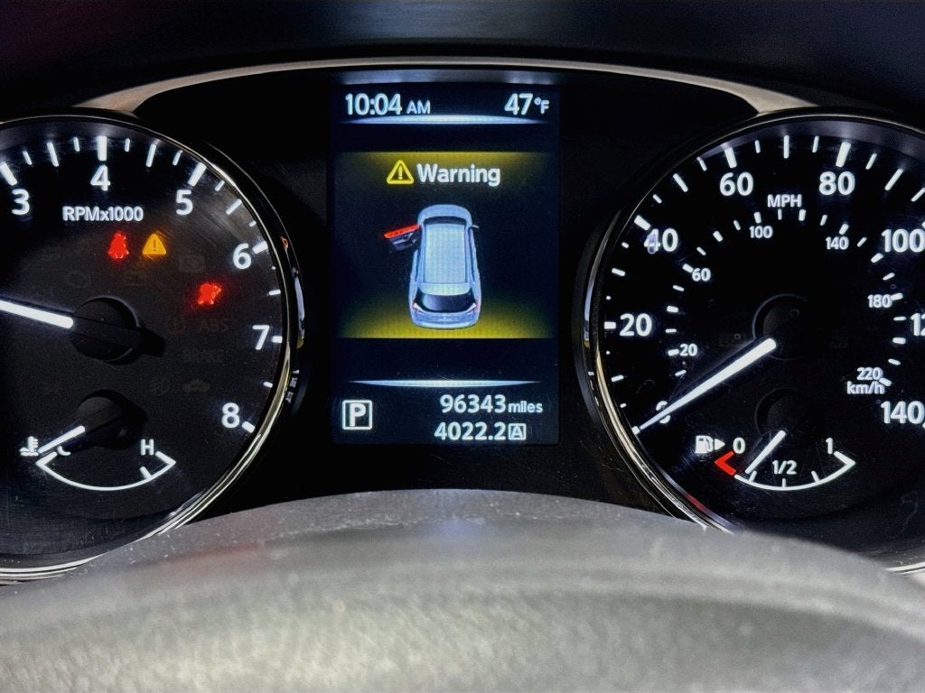 2016 Nissan Rogue SV