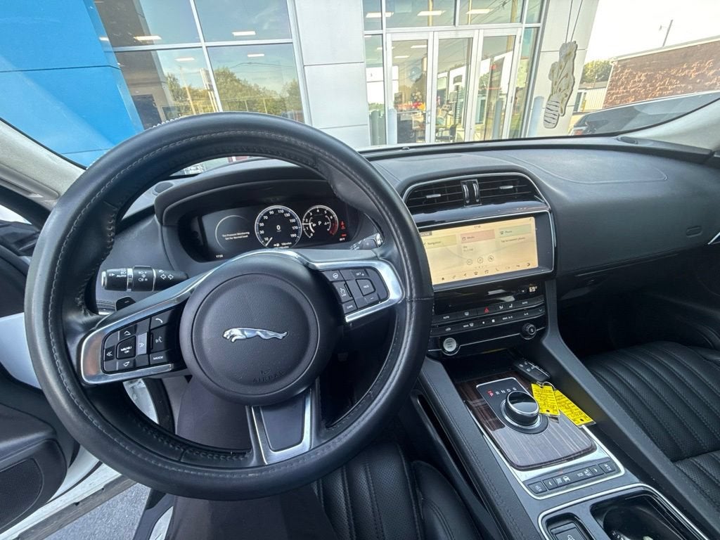 2018 Jaguar F-PACE 30t Portfolio