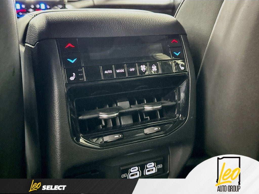 2022 Jeep Grand Cherokee 4xe Overland 4x4