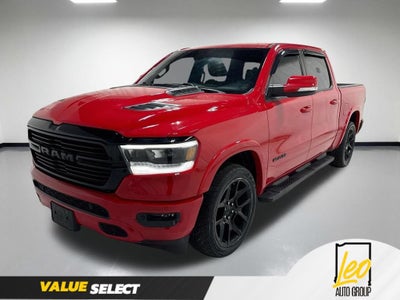 2020 RAM 1500 Laramie Crew Cab 4x4 5'7" Box