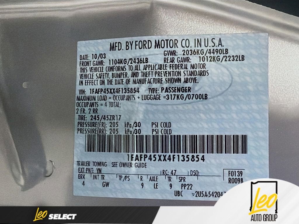 2004 Ford Mustang GT Deluxe