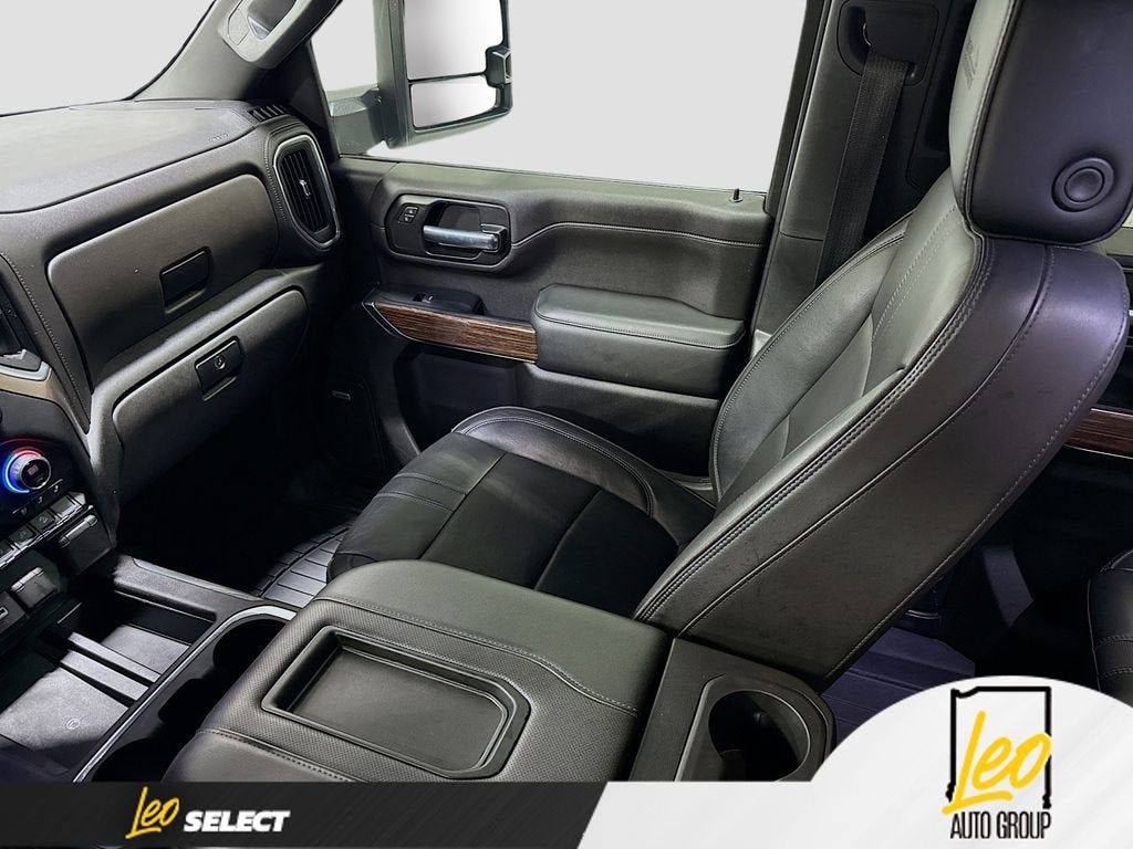 2022 Chevrolet Silverado 3500 HD High Country