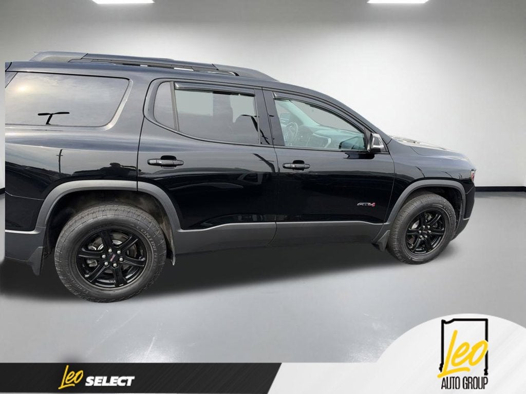 2021 GMC Acadia AT4