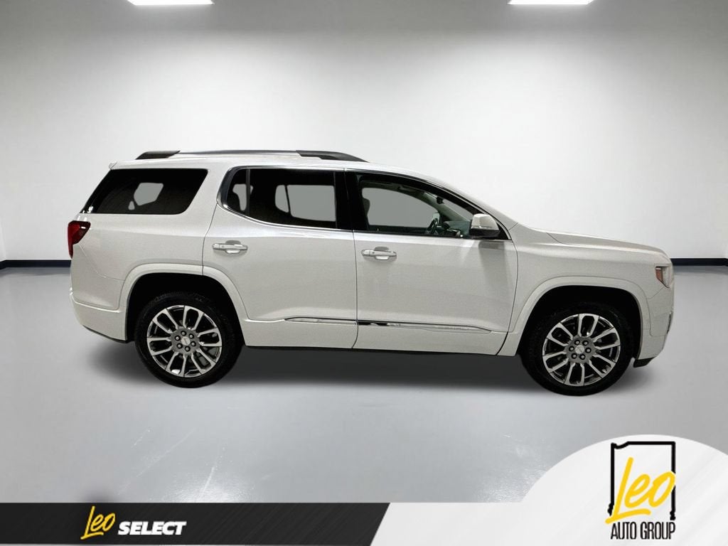 2022 GMC Acadia Denali