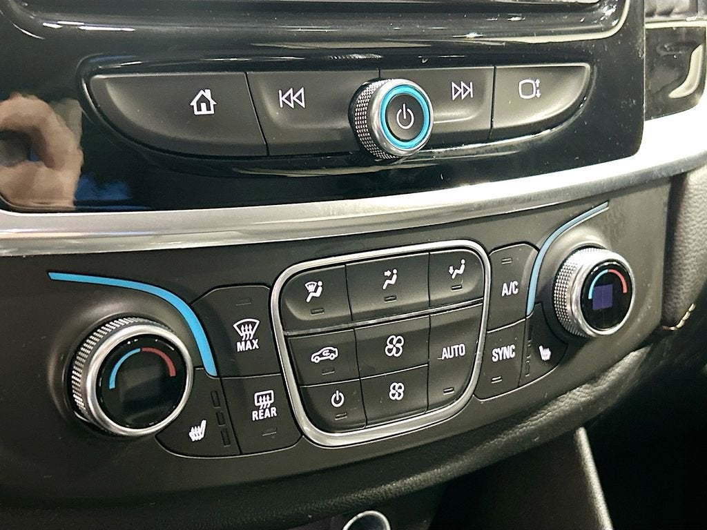 2020 Chevrolet Traverse LT Cloth