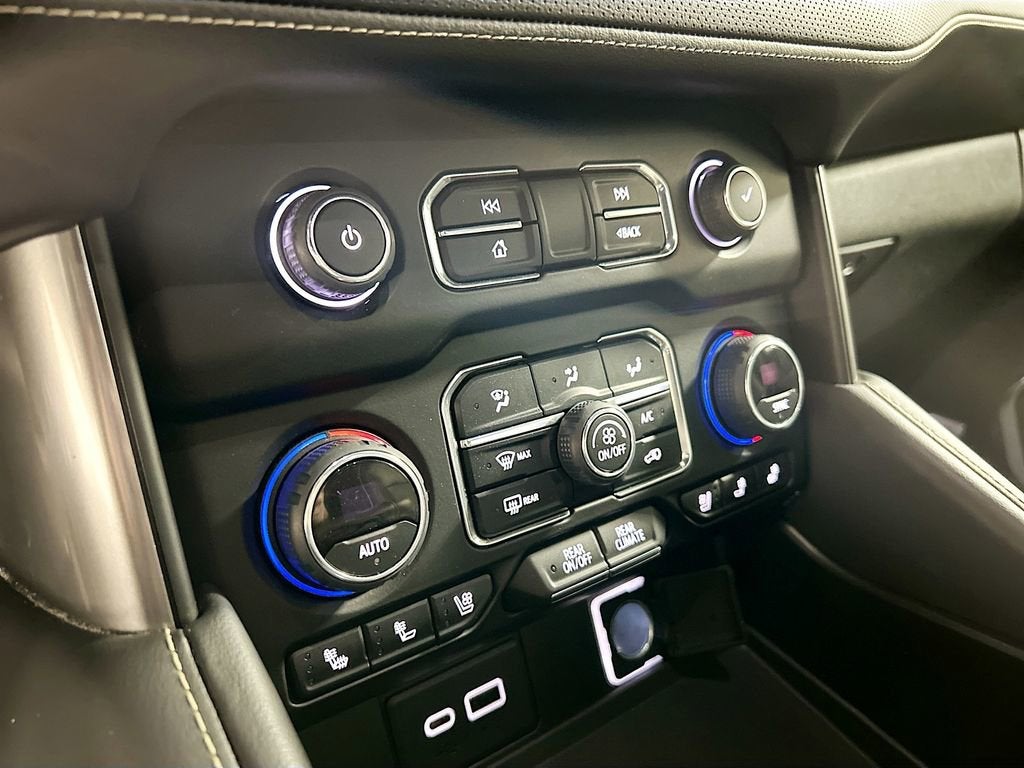 2022 Chevrolet Suburban Premier