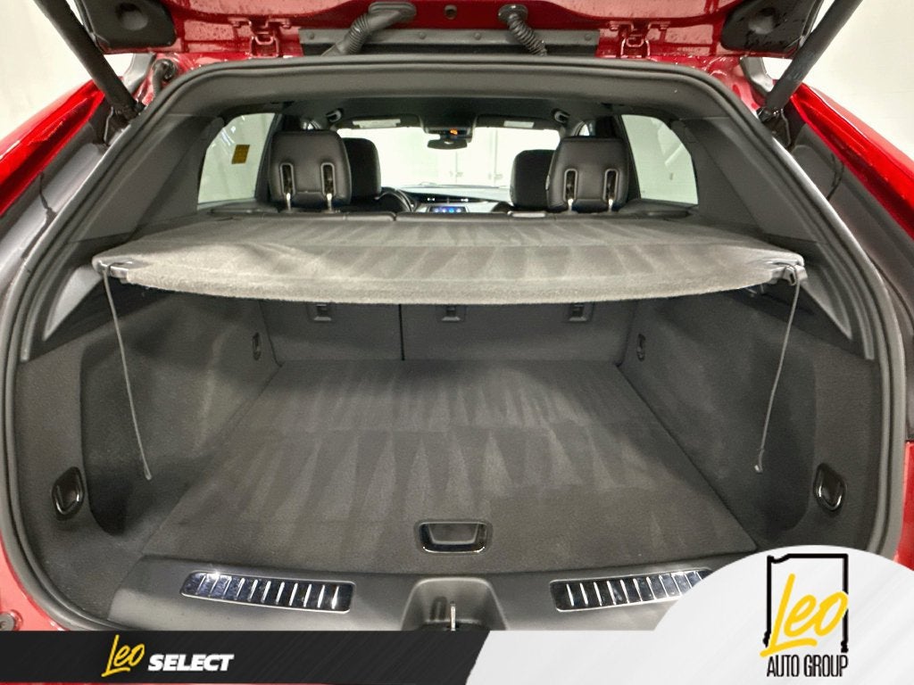 2021 Cadillac XT4 AWD Premium Luxury