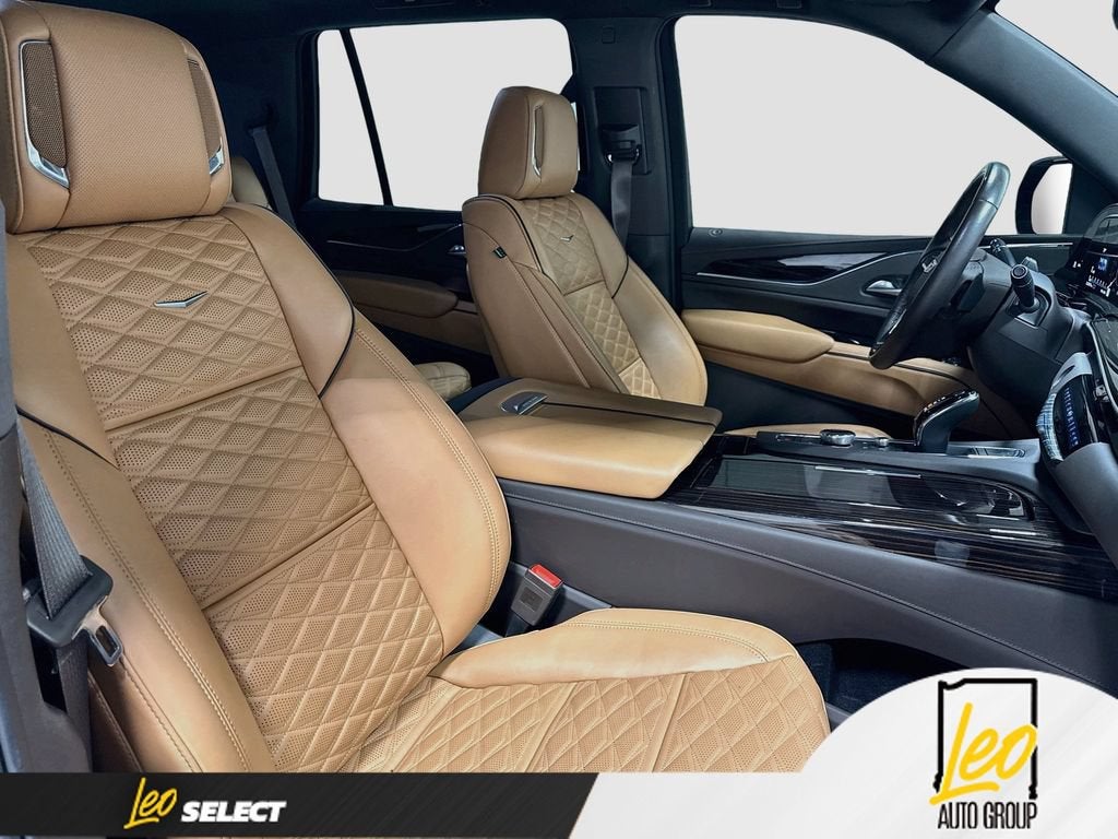 2023 Cadillac Escalade Sport