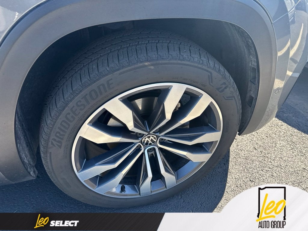 2022 Volkswagen Atlas 3.6L V6 SEL Premium R-Line