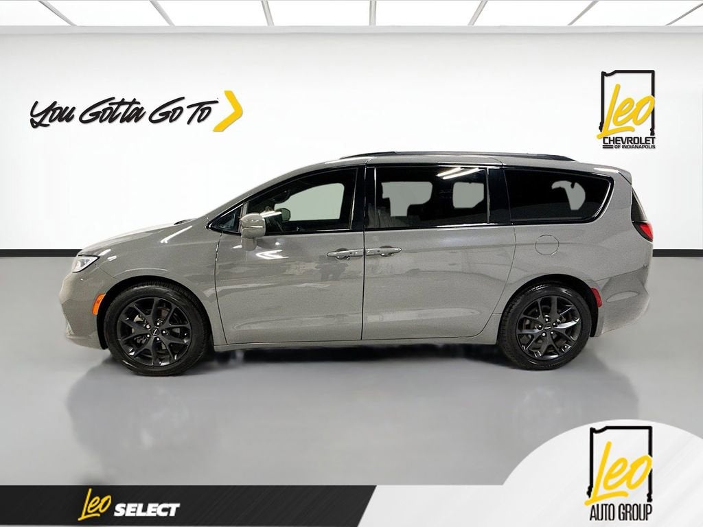 2022 Chrysler Pacifica Touring L