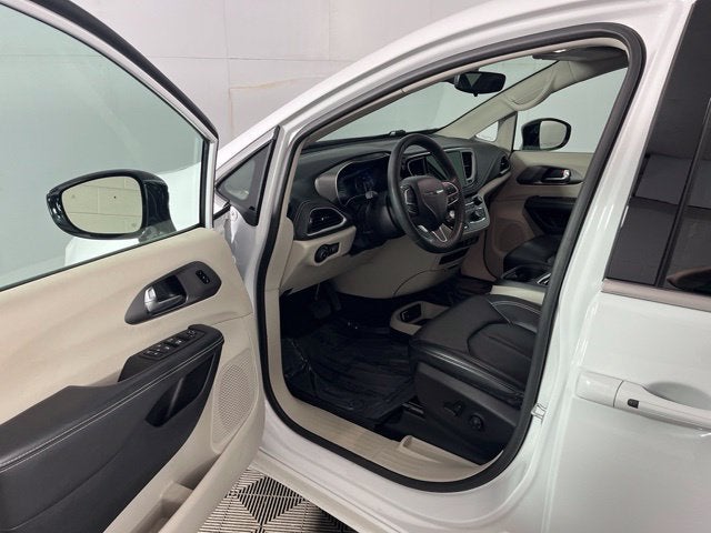 2024 Chrysler Pacifica Touring L AWD