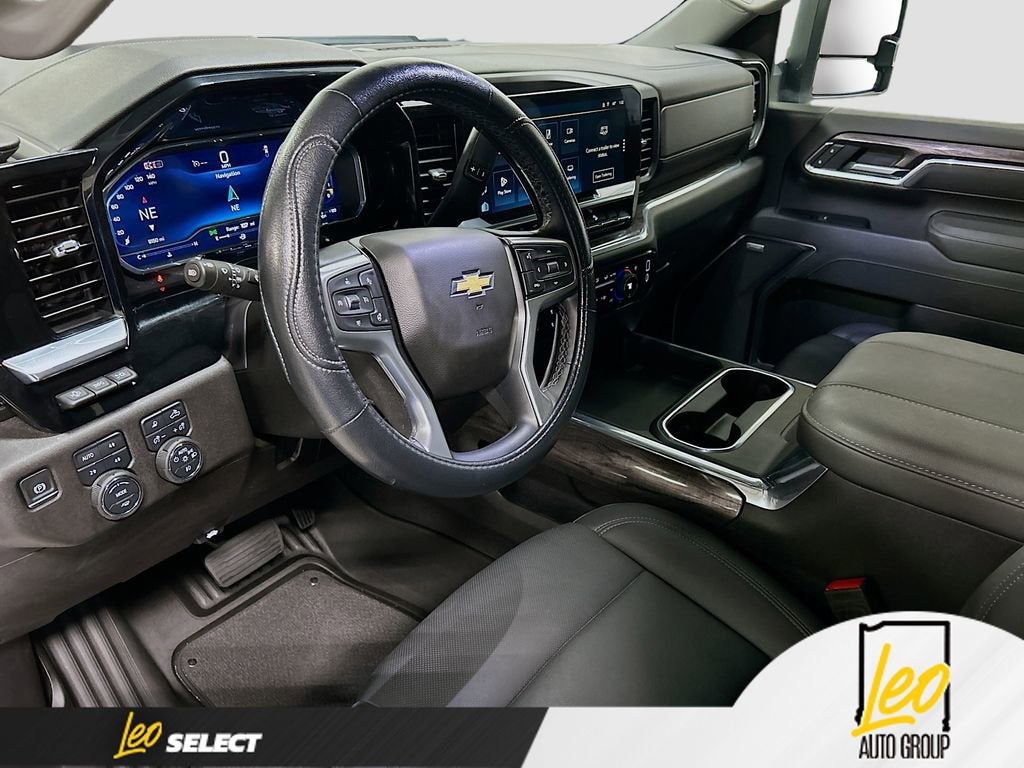 2025 Chevrolet Silverado 3500 HD LTZ