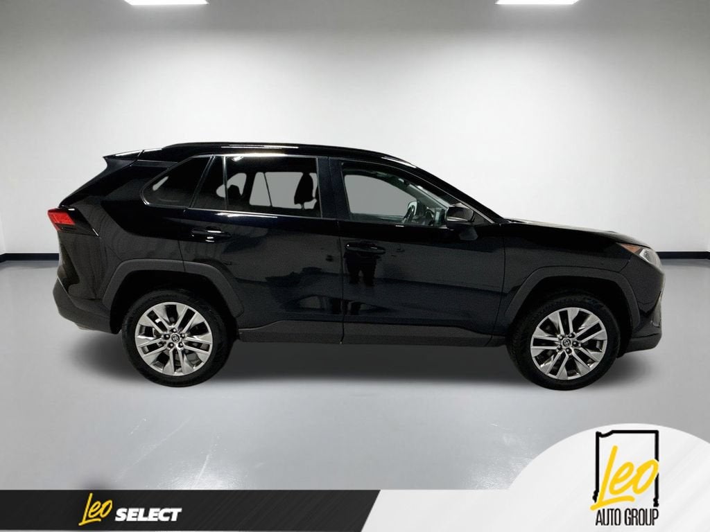 2020 Toyota RAV4 XLE Premium