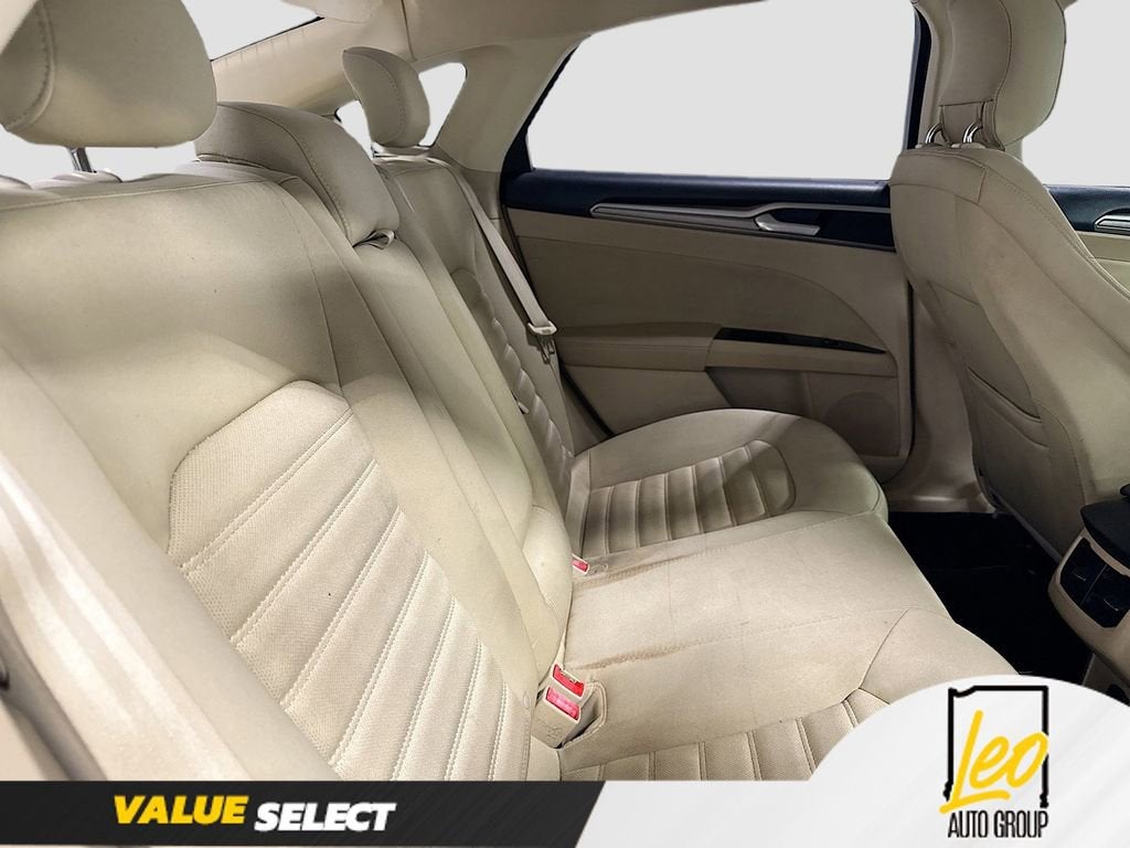2013 Ford Fusion SE