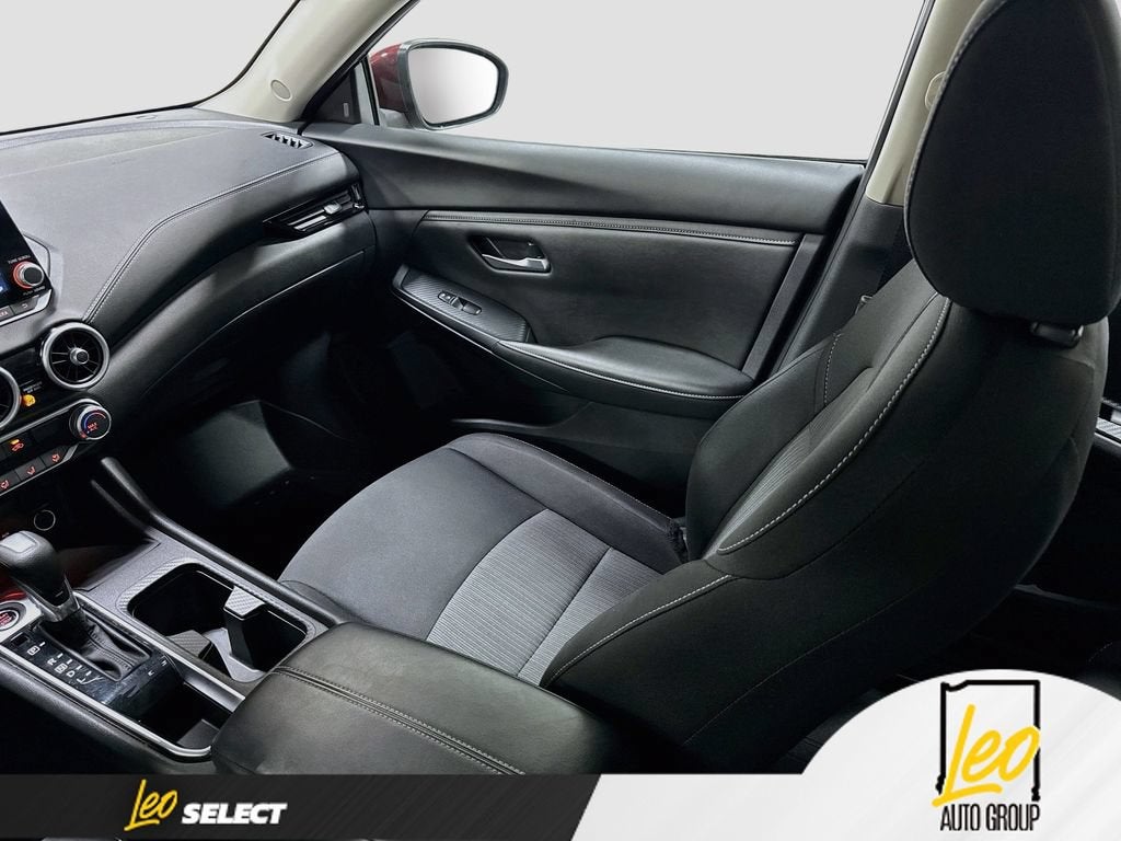 2024 Nissan Sentra SV Xtronic CVT
