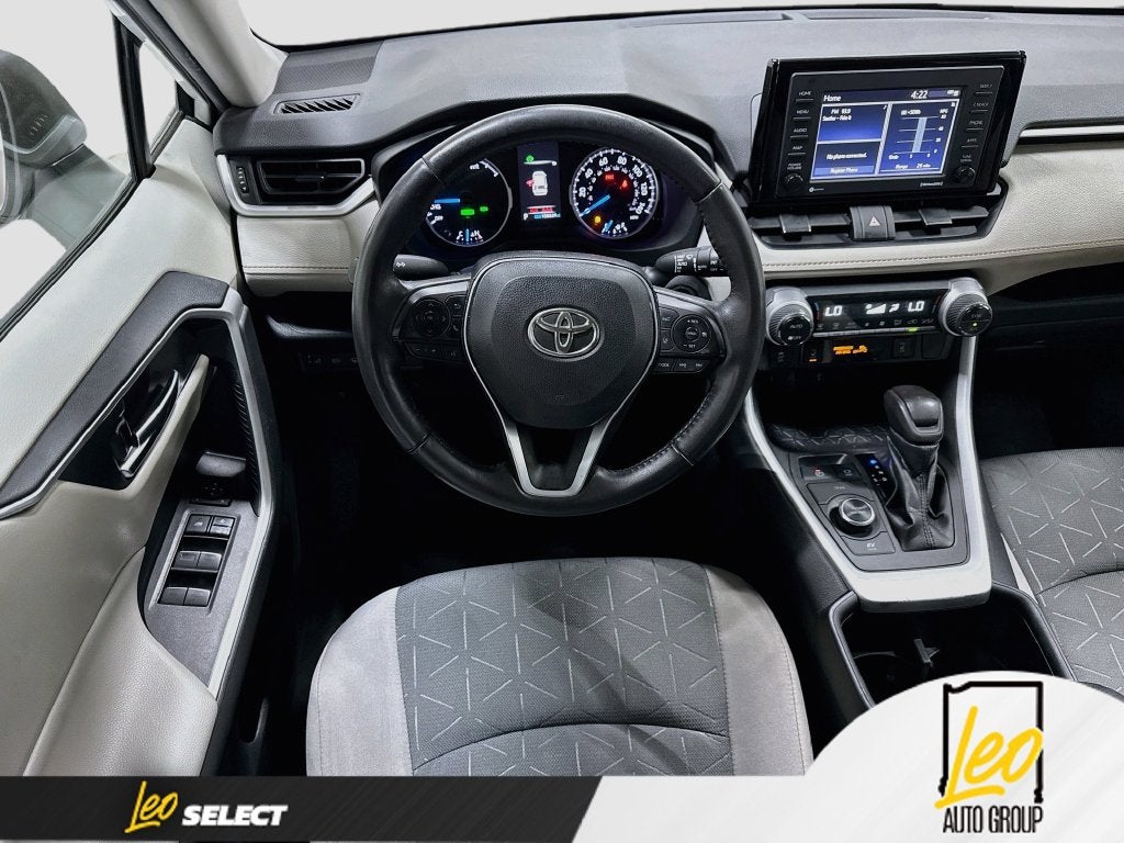 2022 Toyota RAV4 Hybrid XLE