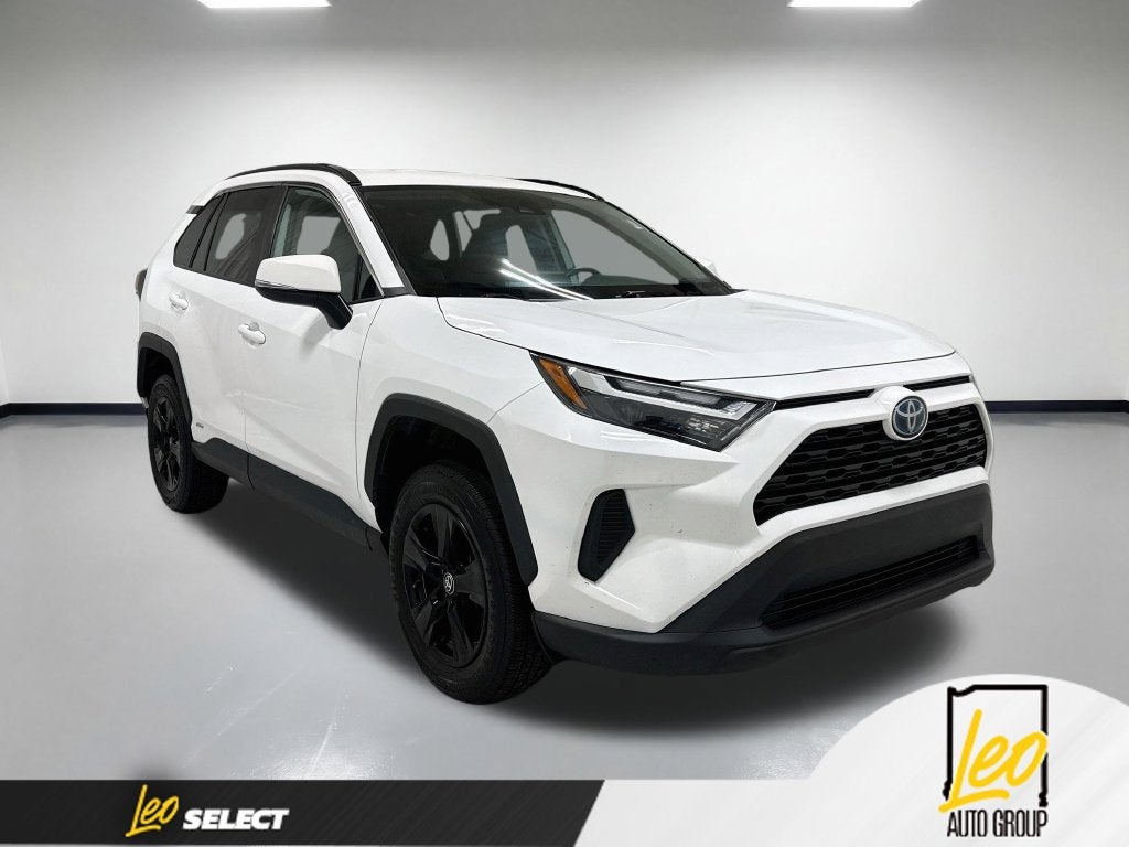 2022 Toyota RAV4 Hybrid XLE