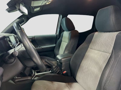 2020 Toyota Tacoma 4WD SR5
