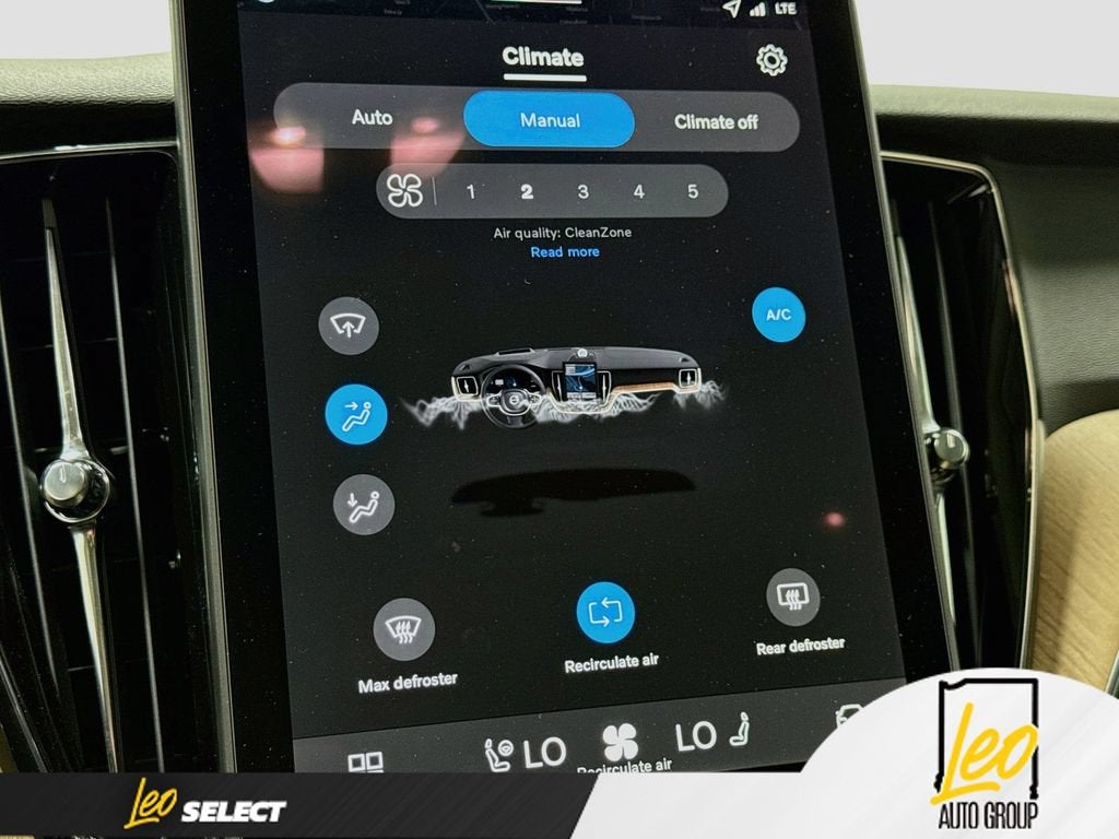 2026 Volvo XC60 Core