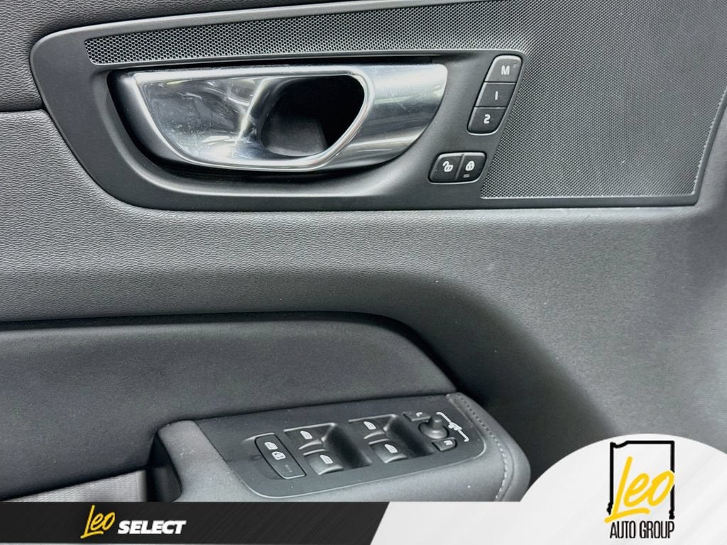 2026 Volvo XC60 Core