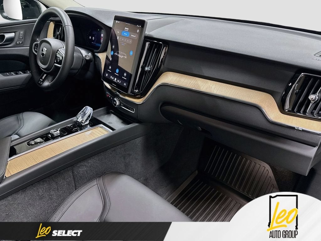 2026 Volvo XC60 Core